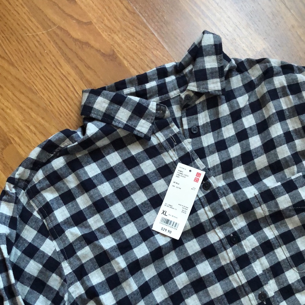 NWT Plaid Button Down - Picture 2 of 4